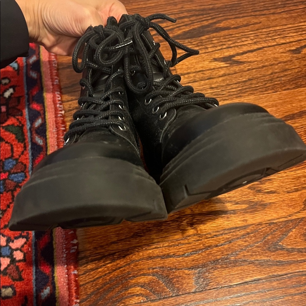 Girls Fleece Lined Winter Boots Size 4 - Picture 6 of 10